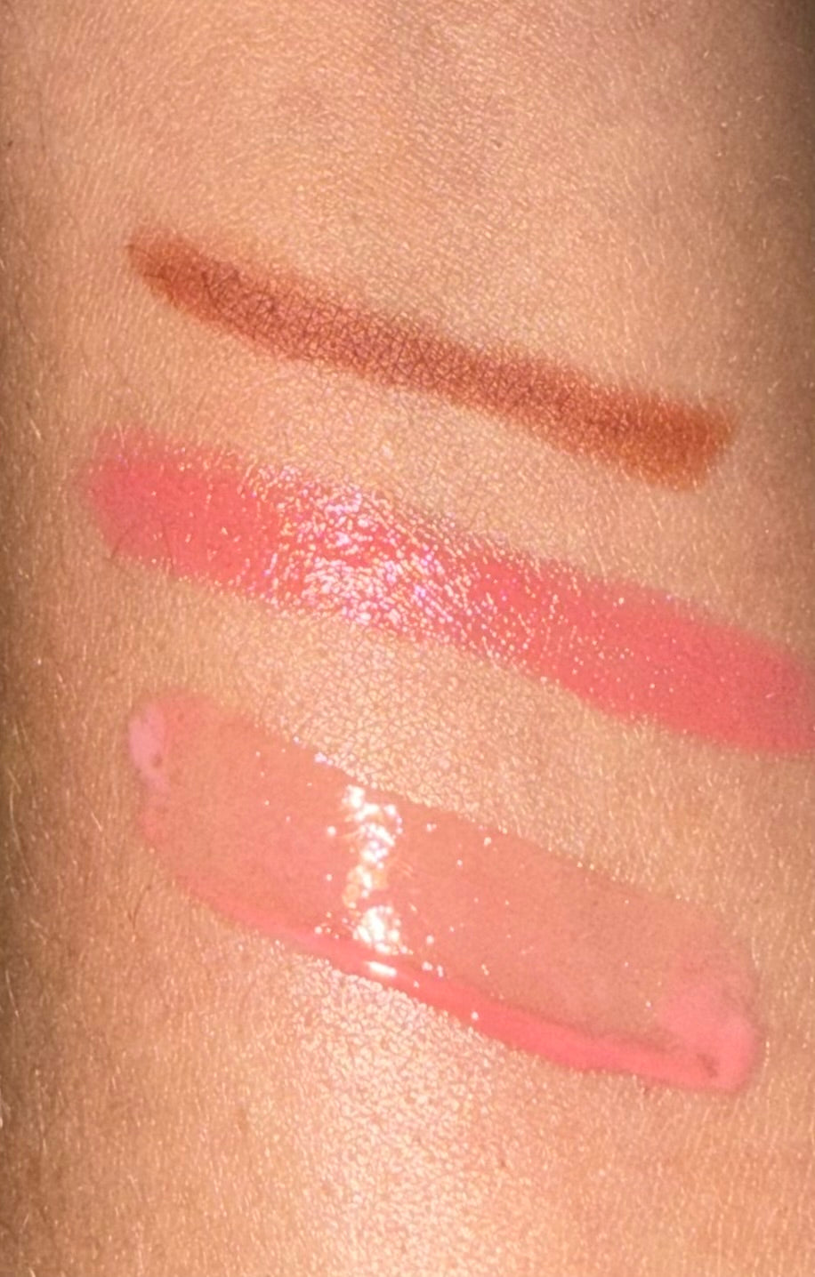 DARCIE - WHAT THE LIP KIT